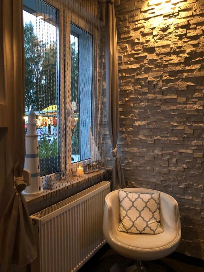 Azzurro Hotell Łukęcin Exteriör bild