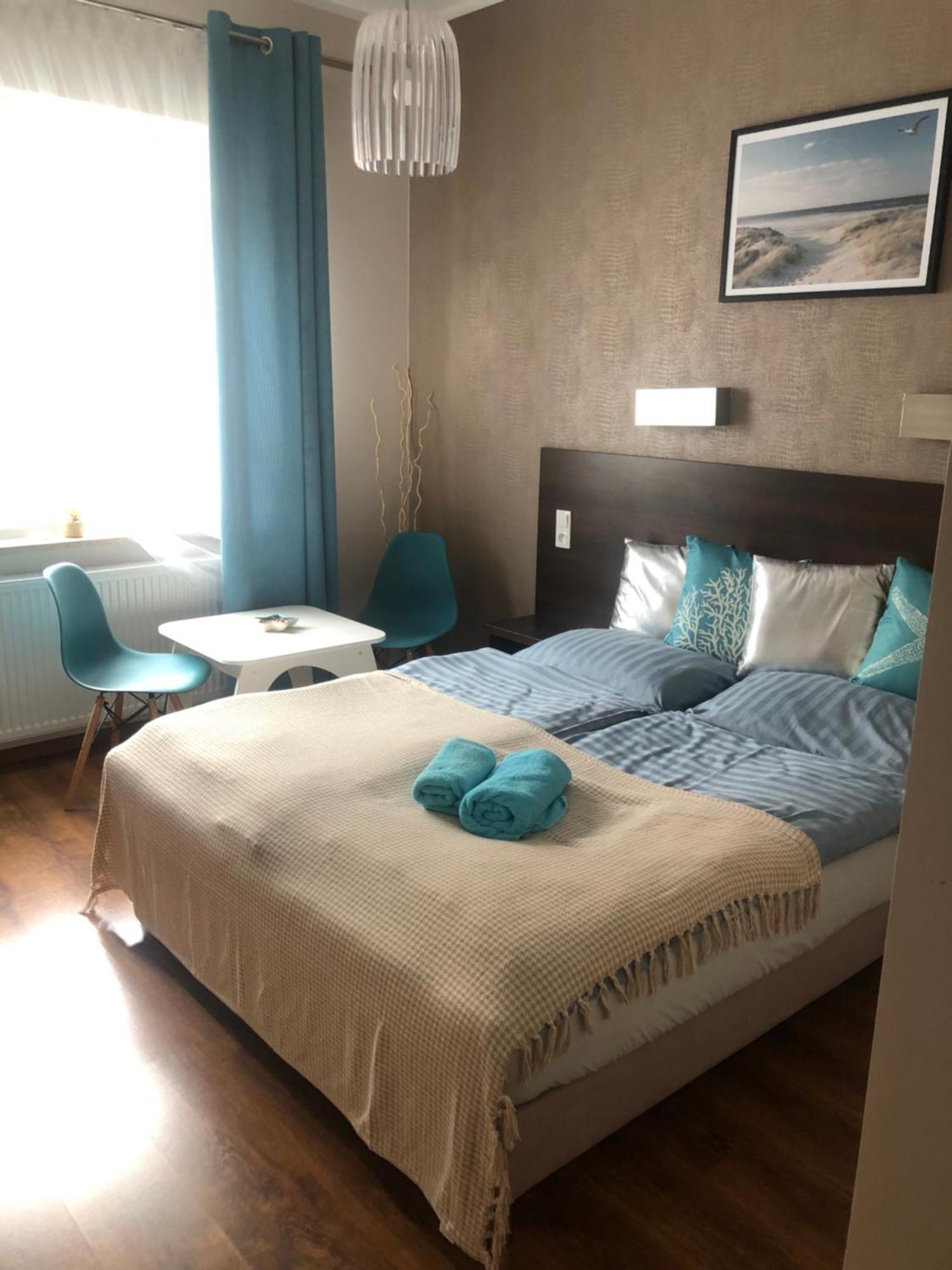 Azzurro Hotell Łukęcin Exteriör bild